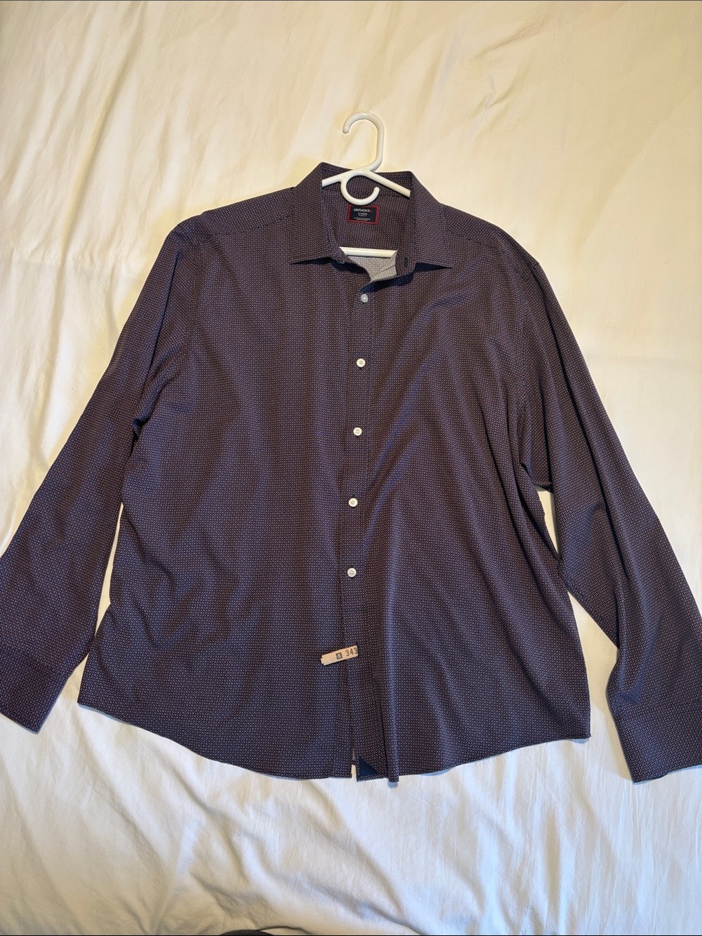 Men’s Untuckit shirt